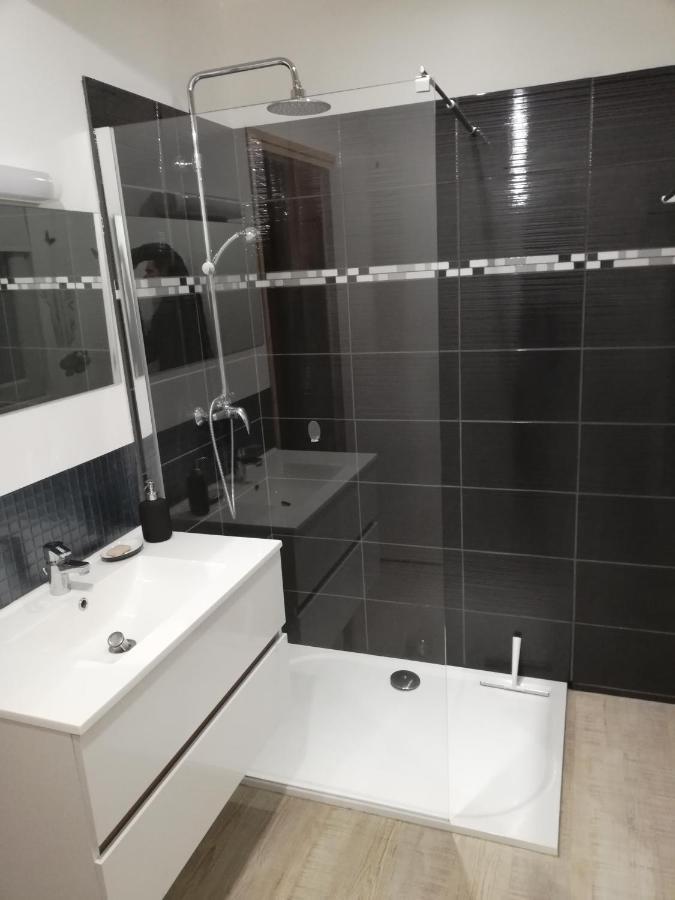 Appartement Proche Lac Et Plage Léon Exteriör bild